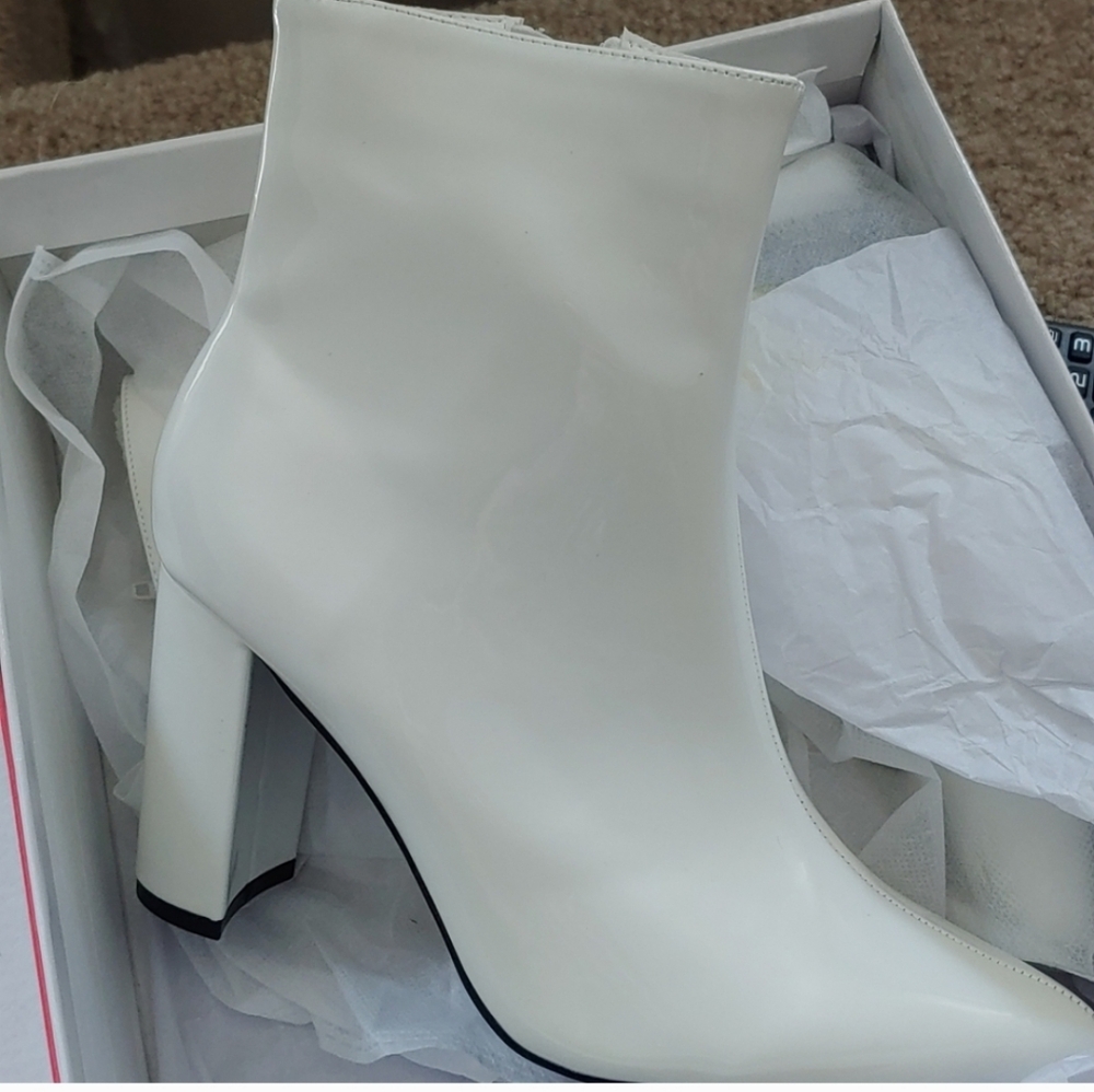 Pleather Material White BOOTS